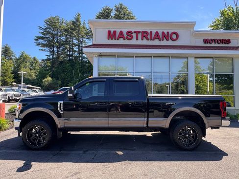 Used 2018 Ford F250 Lariat w/ Lariat Ultimate Package AWD/4WD image 9
