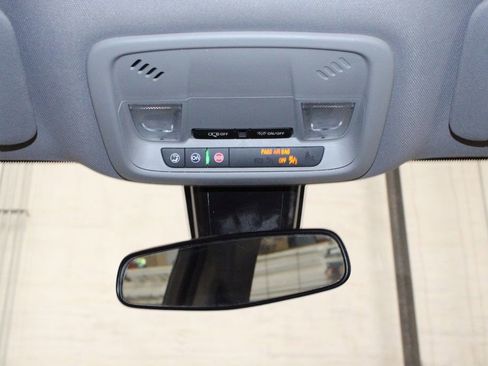 Used 2022 Chevrolet Malibu LT image 28