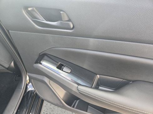 Used 2023 Nissan Altima 2.5 SV FWD image 28