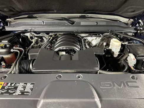 Used 2017 GMC Yukon XL Denali w/ Open Road Package image 28