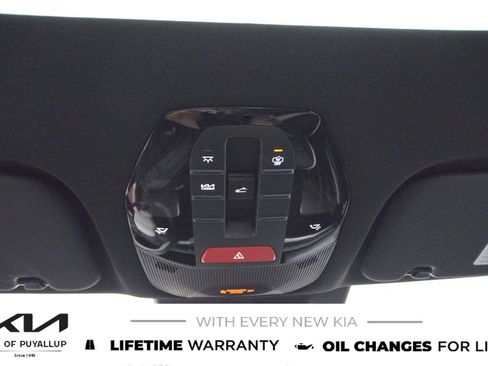 New 2025 Kia K4 GT-Line image 25