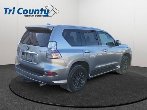 Used 2020 Lexus GX 460 Premium w/ Premium Package image 8