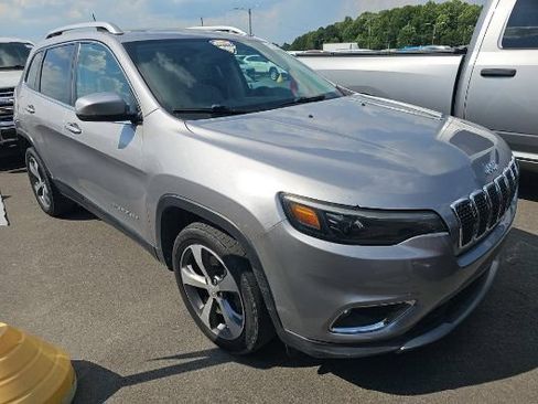 Used 2020 Jeep Cherokee Limited FWD image 1