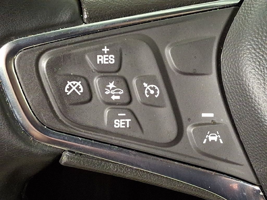 Used 2024 Chevrolet Malibu RS FWD image 20