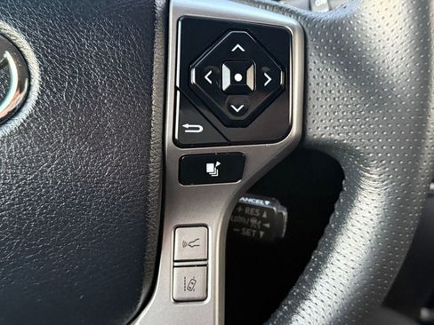 Used 2024 Toyota 4Runner SR5 image 28