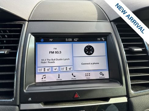 Used 2019 Ford Taurus SHO image 22