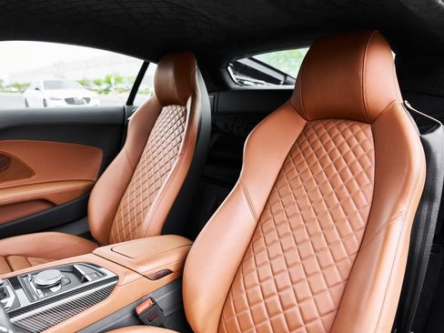 Used 2022 Audi R8 V10 image 42