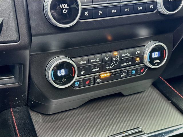 Used 2021 Ford Expedition Limited AWD/4WD image 16