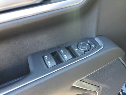 Used 2022 Chevrolet Silverado 1500 RST image 23