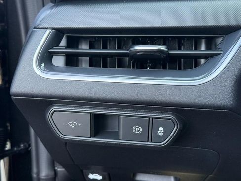 New 2025 Kia K4 EX image 18