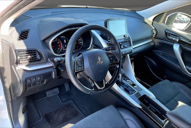 Used 2025 Mitsubishi Eclipse Cross SE AWD/4WD image 11