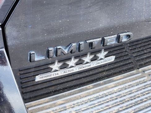 Used 2021 Ford Expedition Limited RWD image 12