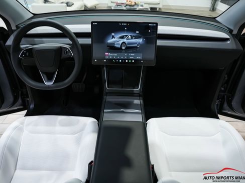 Used 2026 Tesla Model Y 2WD image 66