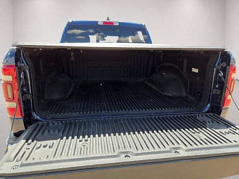 Used 2023 RAM 1500 Big Horn AWD/4WD image 14