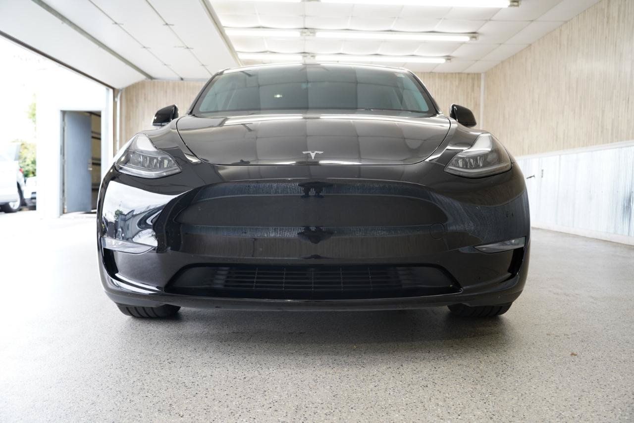Used 2024 Tesla Model Y Performance AWD/4WD image 2