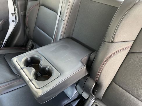 Certified 2022 Jeep Gladiator Rubicon w/ Cold Weather Group image 36