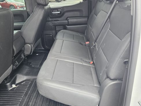 Used 2022 Chevrolet Silverado 1500 W/T w/ WT Convenience Package image 4