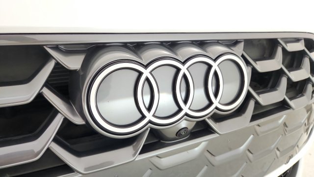 Used 2025 Audi A5 Premium Plus w/ Premium Plus AWD/4WD image 30