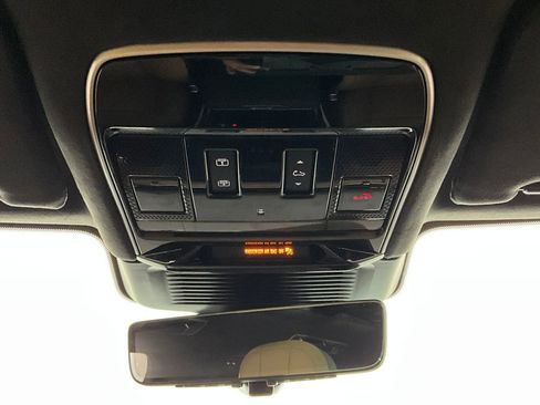 Certified 2025 Land Rover Range Rover Sport Autobiography image 12