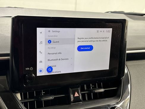 Used 2023 Toyota Corolla LE image 24