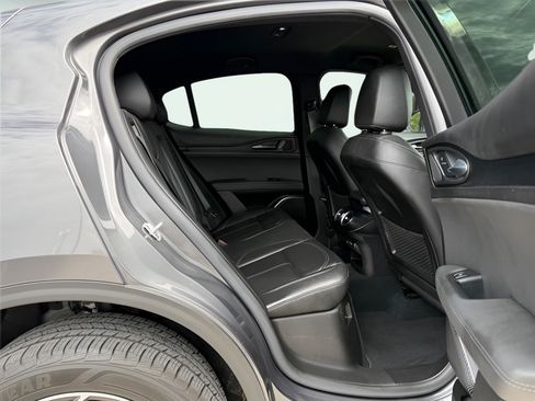 Used 2022 Alfa Romeo Stelvio Sprint RWD image 26