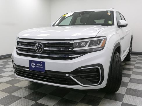 Certified 2023 Volkswagen Atlas Cross Sport SEL Premium R-Line image 5