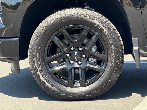 Used 2026 Chevrolet Silverado 1500 RST w/ Convenience Package II AWD/4WD image 15