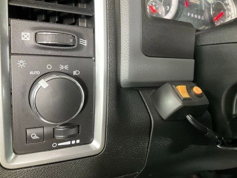 Used 2017 RAM 3500 Tradesman w/ Power Accessory Group image 22