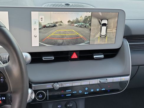 Certified 2024 Hyundai Ioniq 5 Limited image 12