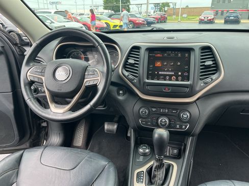 Used 2016 Jeep Cherokee Limited AWD/4WD image 44