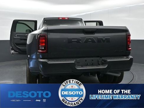 New 2026 RAM 3500 Big Horn image 59
