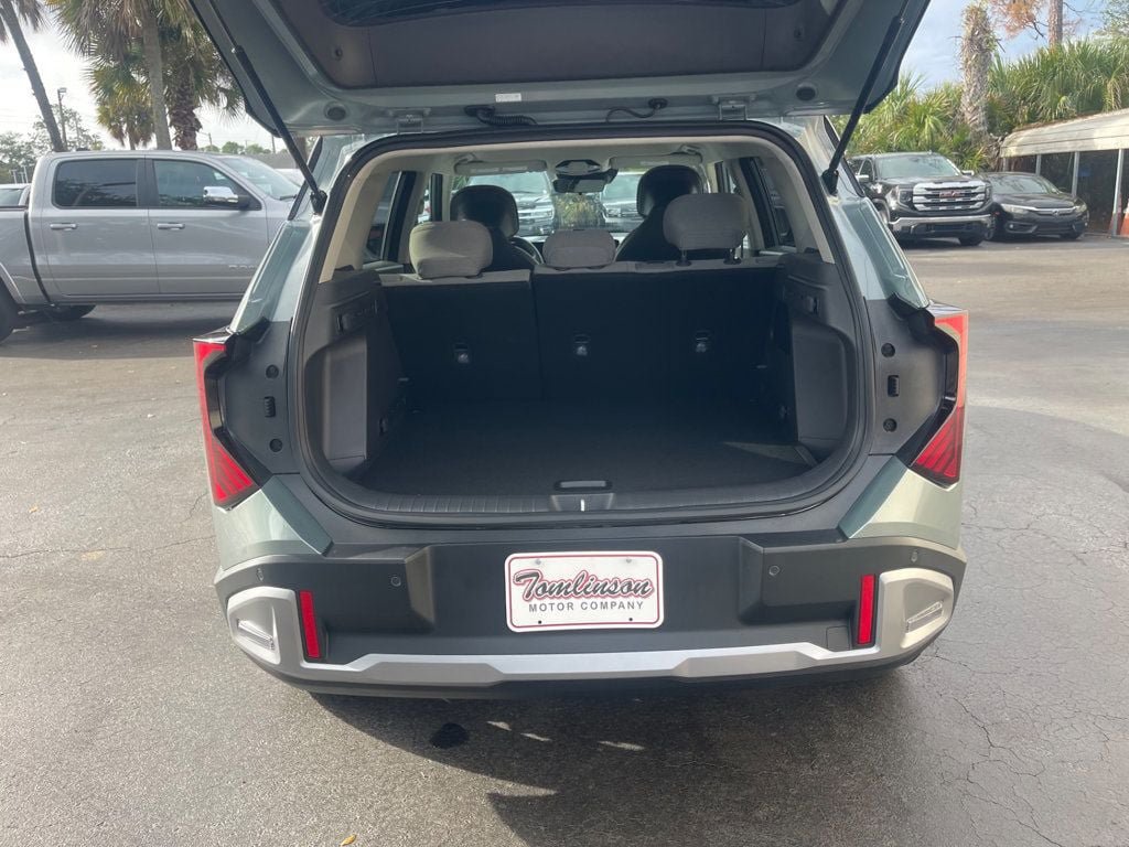 Used 2027 Kia Seltos S FWD image 5