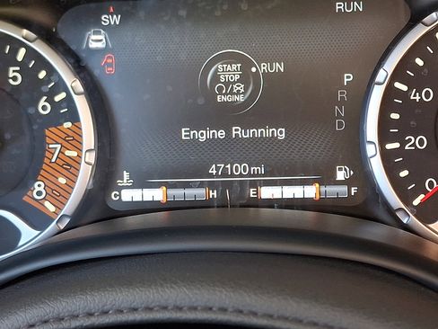 Used 2023 Jeep Renegade Trailhawk image 21