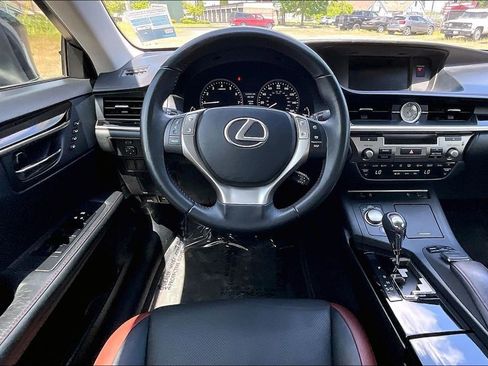 Used 2015 Lexus ES 350 FWD image 7