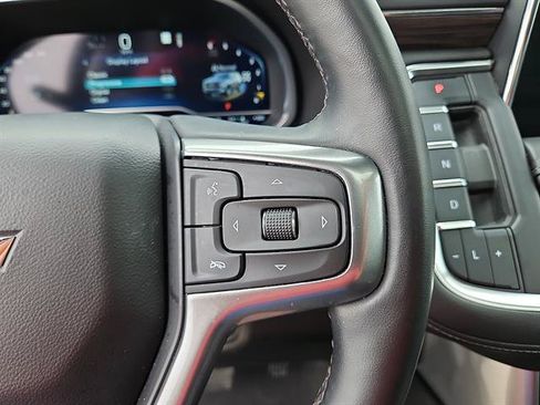 Used 2023 Chevrolet Tahoe Z71 w/ Z71 Off-Road Package AWD/4WD image 19