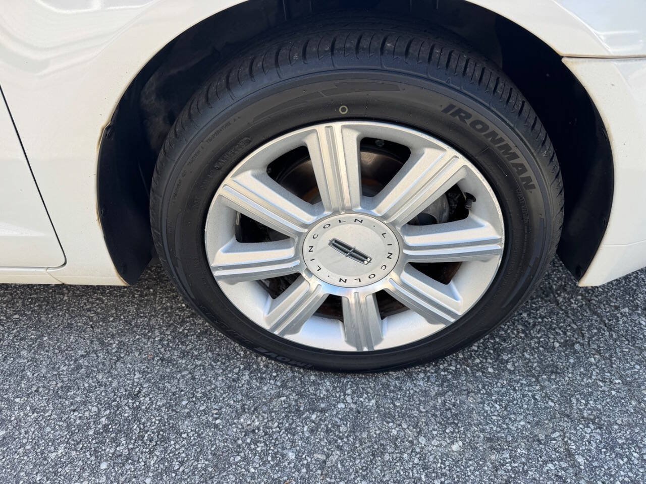 Used 2007 Lincoln MKZ FWD image 10