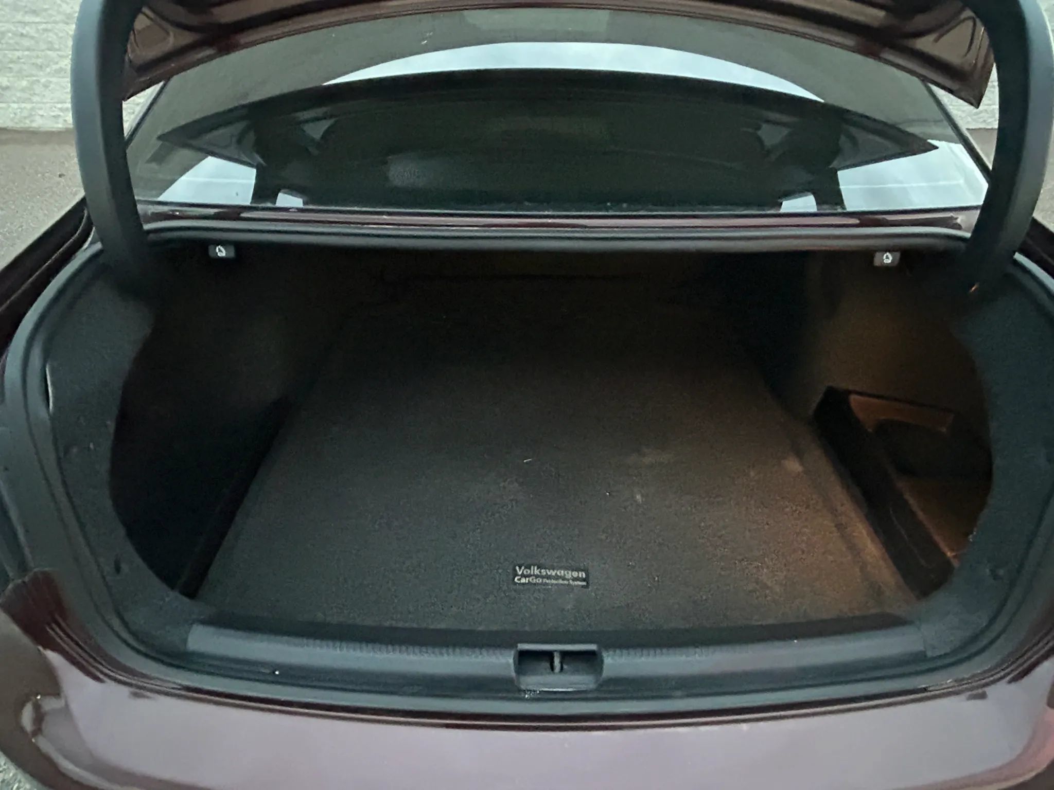 Used 2014 Volkswagen Passat TDI SEL Premium FWD image 6