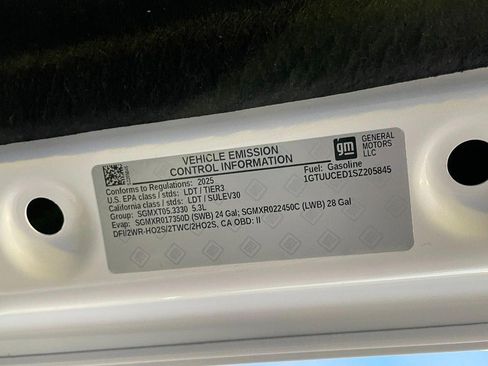 Used 2025 GMC Sierra 1500 Elevation w/ Preferred Package image 16