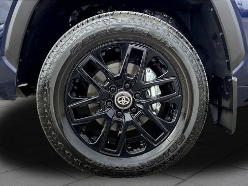 Used 2026 Toyota Tundra Limited image 11