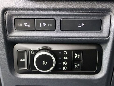 Used 2023 Ford F150 Lariat image 20