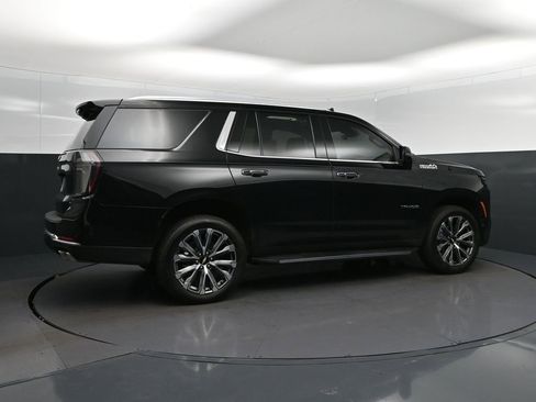 Used 2026 Chevrolet Tahoe High Country w/ Sun And Tow Package RWD image 8