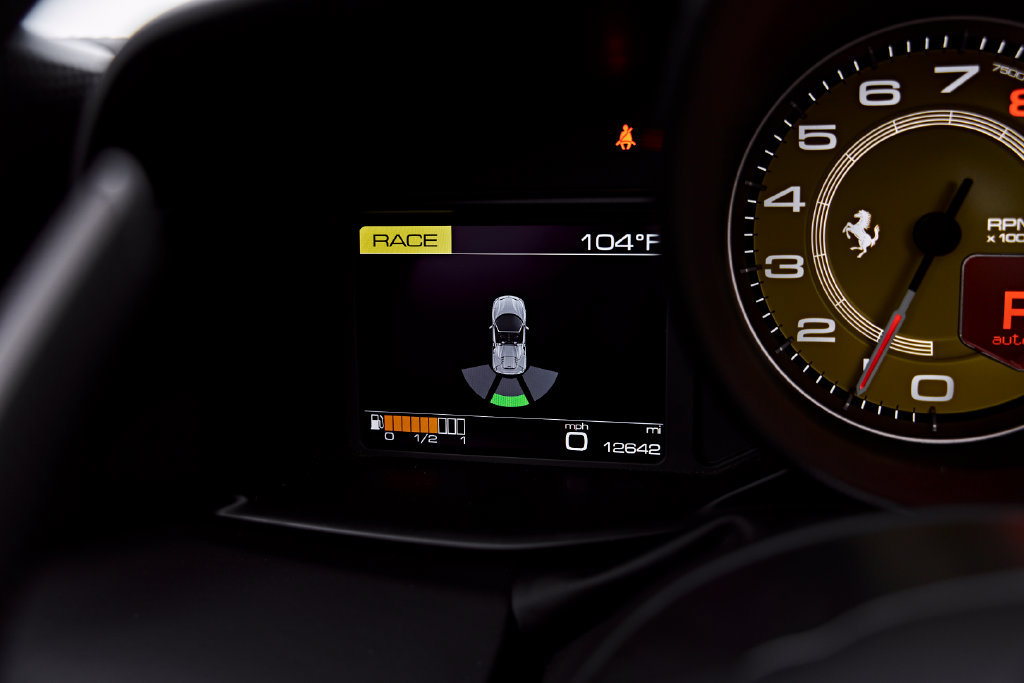 Used 2018 Ferrari 488 Spider RWD image 89
