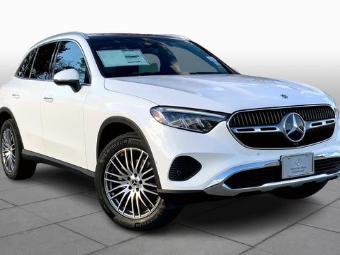 Certified 2026 Mercedes-Benz GLC 300 4MATIC image 2