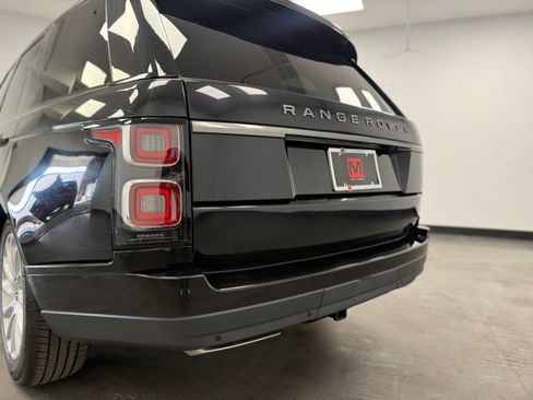 Used 2019 Land Rover Range Rover image 20