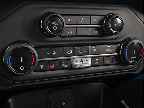 Used 2022 Ford Bronco Outer Banks AWD/4WD image 15
