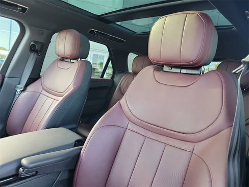 Used 2023 Land Rover Range Rover Sport SE Dynamic image 26