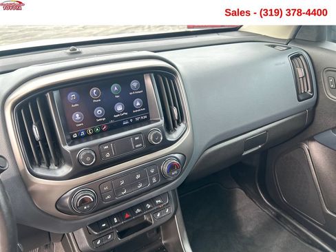Used 2021 Chevrolet Colorado Z71 AWD/4WD image 16