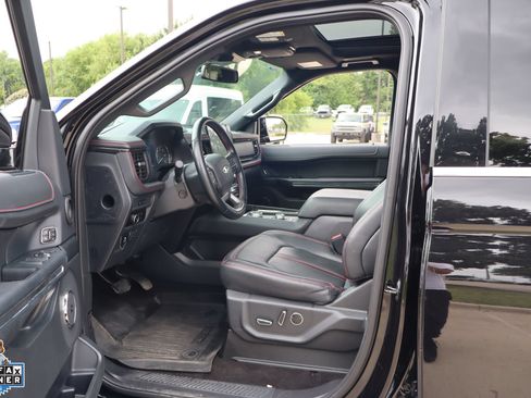 Used 2023 Ford Expedition Max Limited AWD/4WD image 24