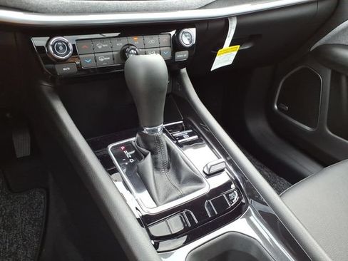New 2026 Jeep Compass Latitude AWD/4WD image 11