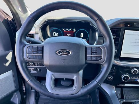Used 2022 Ford F150 Lariat w/ Equipment Group 502A High RWD image 11